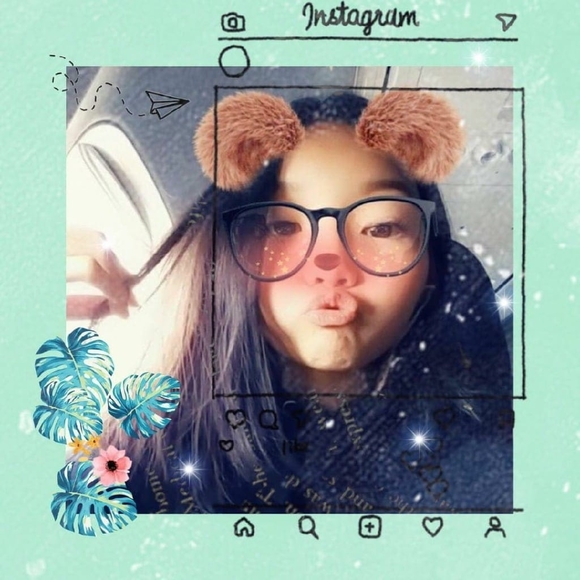 Meet your Posher, Evangeline - Picture 1 of 1